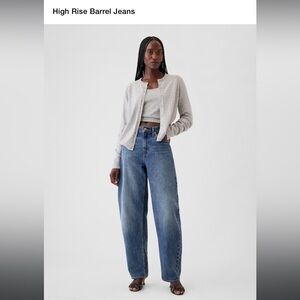 GAP High-Rise Barrel Jeans
